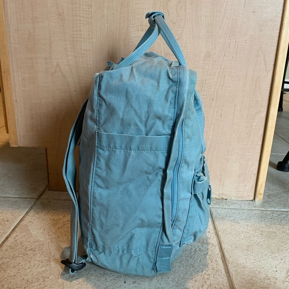 Fjallraven Kanken Backpack - Picture 3 of 8